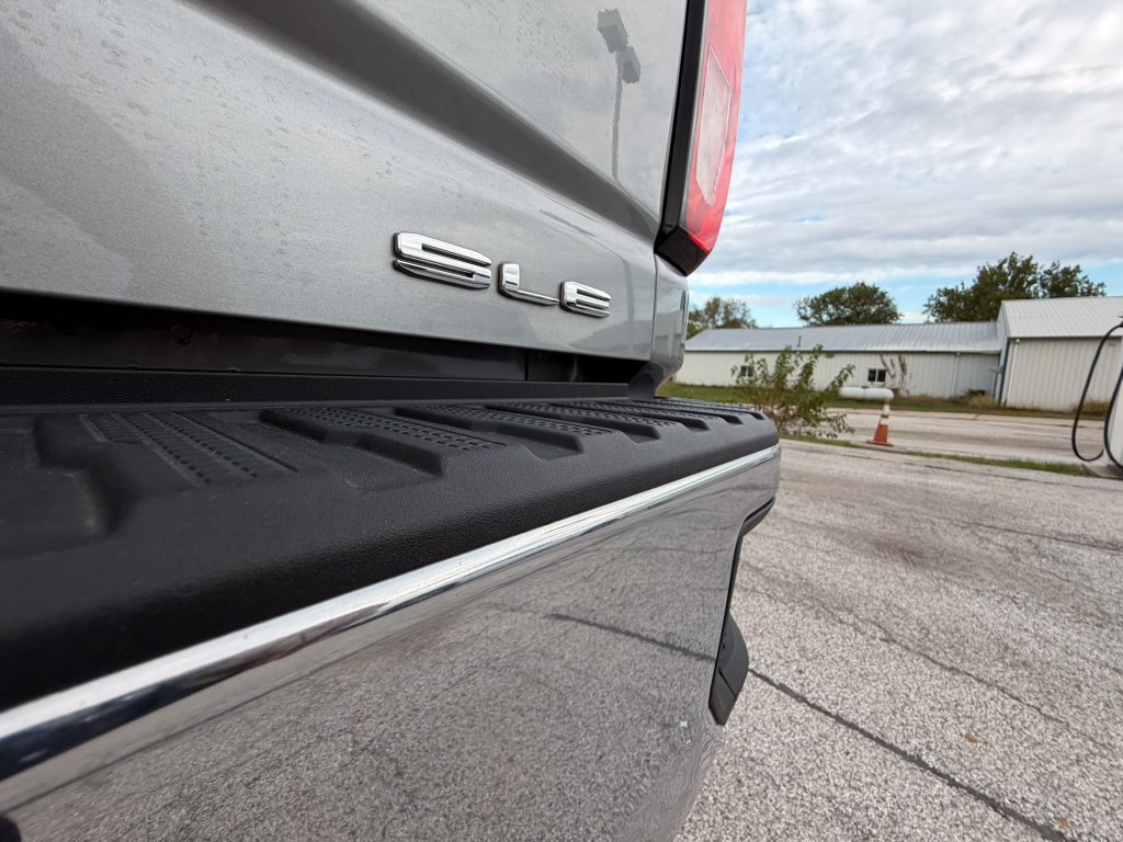 Used 2025 GMC Sierra 2500 SLE w/ SLE Value Package; AWD/4WD image 27