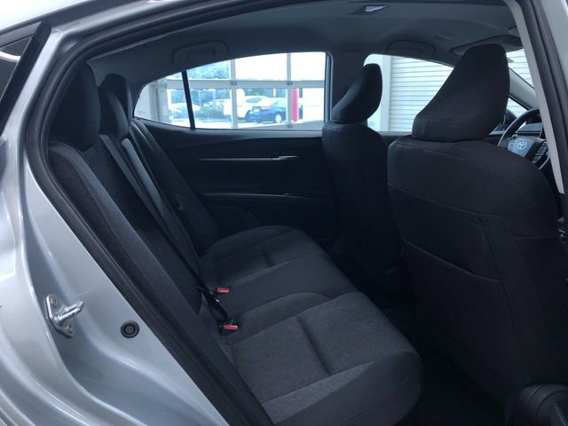 Used 2025 Toyota Camry LE image 14