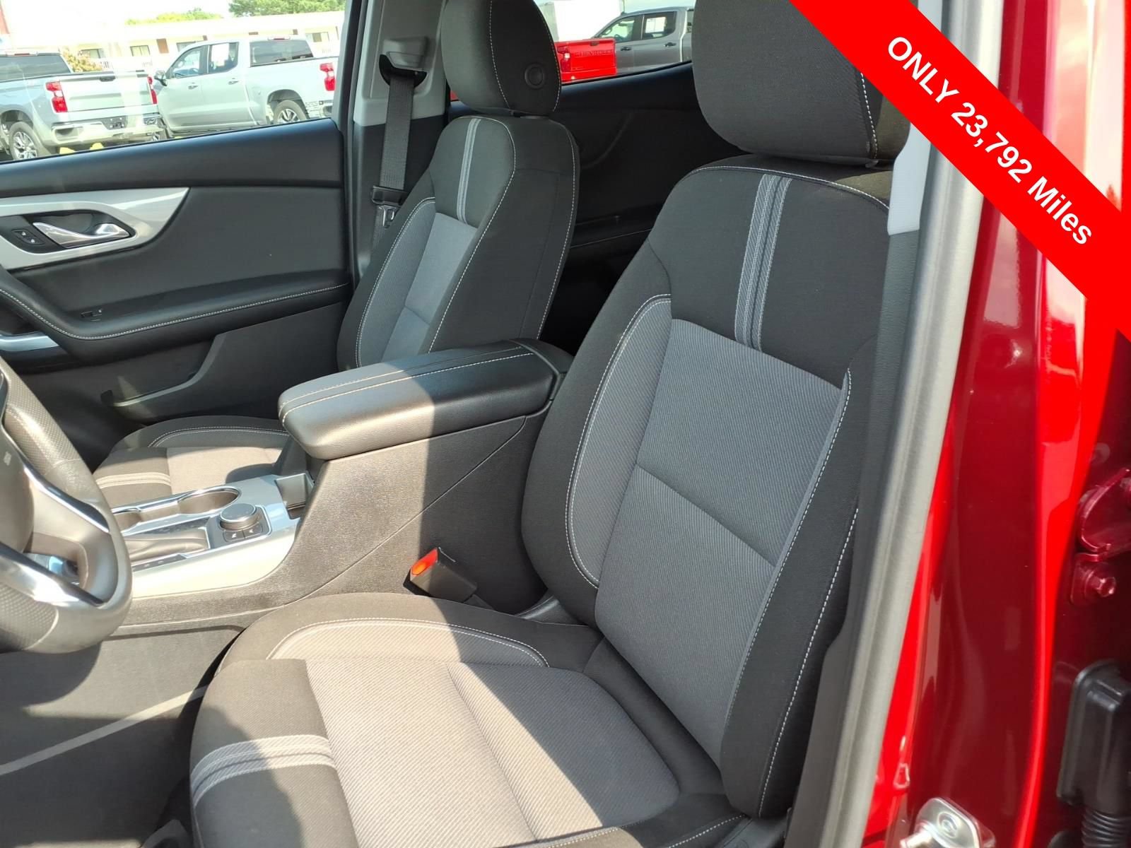 Used 2024 Chevrolet Blazer LT FWD image 16