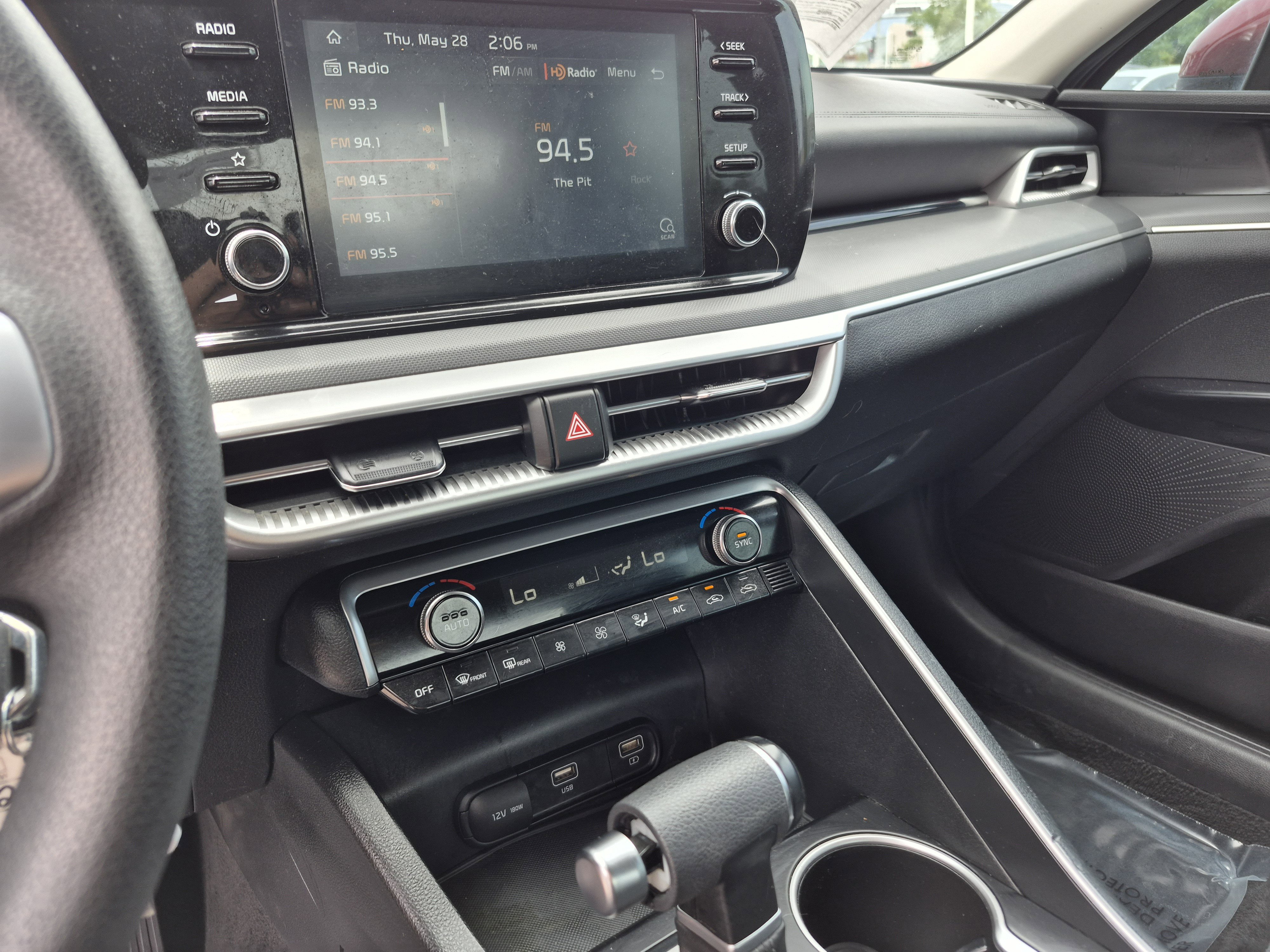 Used 2021 Kia K5 LX FWD image 12