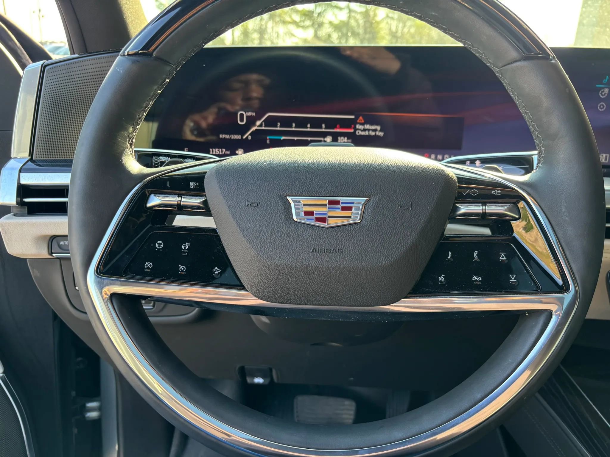 Used 2025 Cadillac Escalade Sport w/ Touring Package AWD/4WD image 18