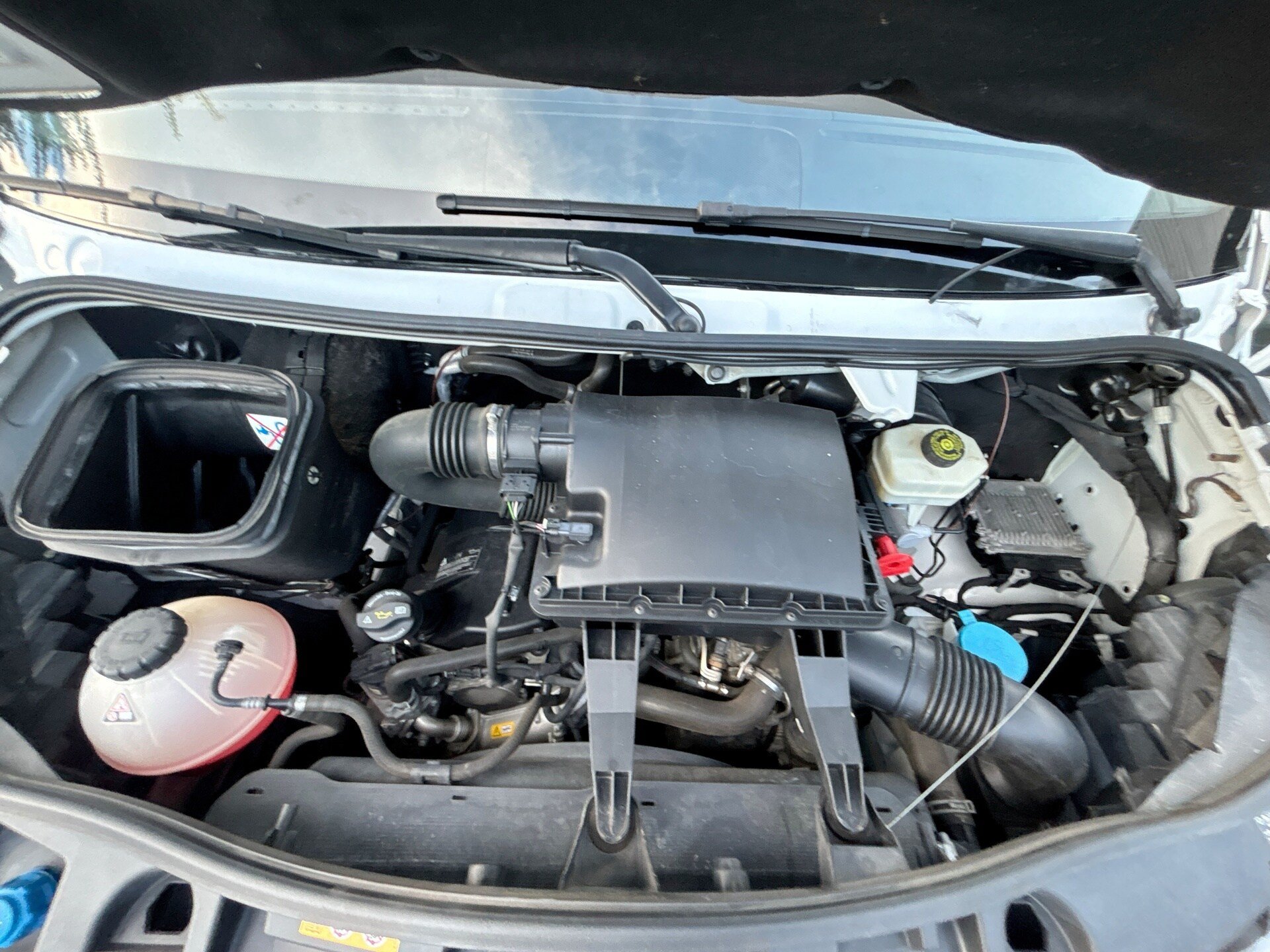 Used 2019 Mercedes-Benz Sprinter 144 Cargo image 17