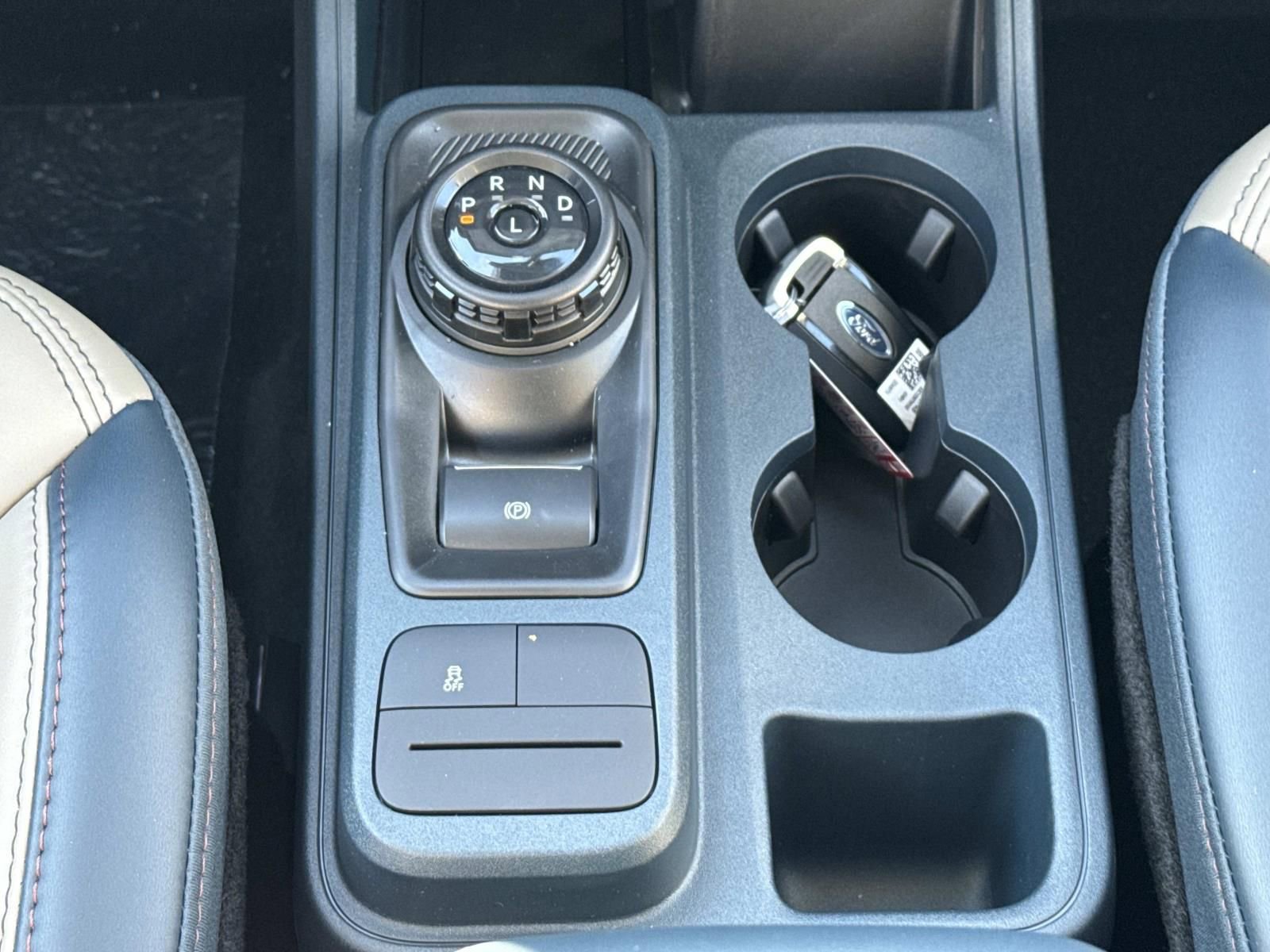 New 2026 Ford Maverick Lariat w/ 4K Tow Package image 18