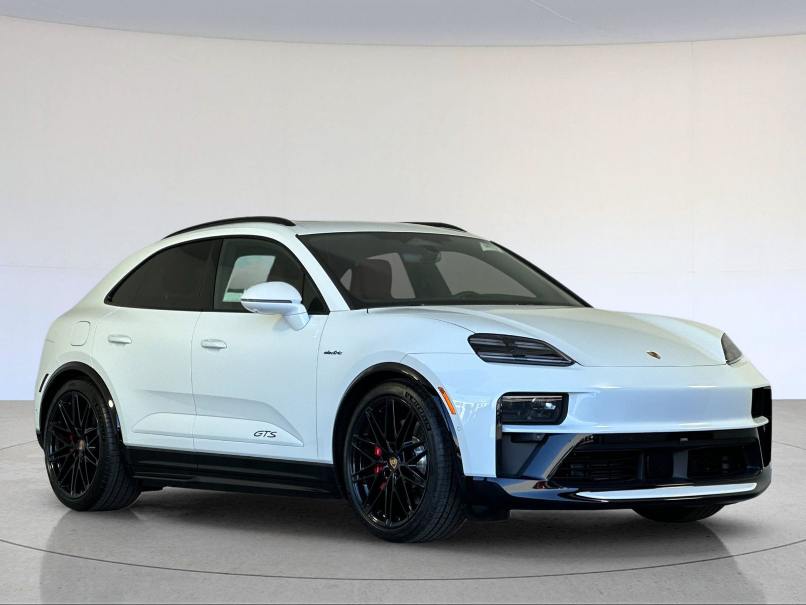 New 2026 Porsche Macan GTS Electric AWD/4WD image 10