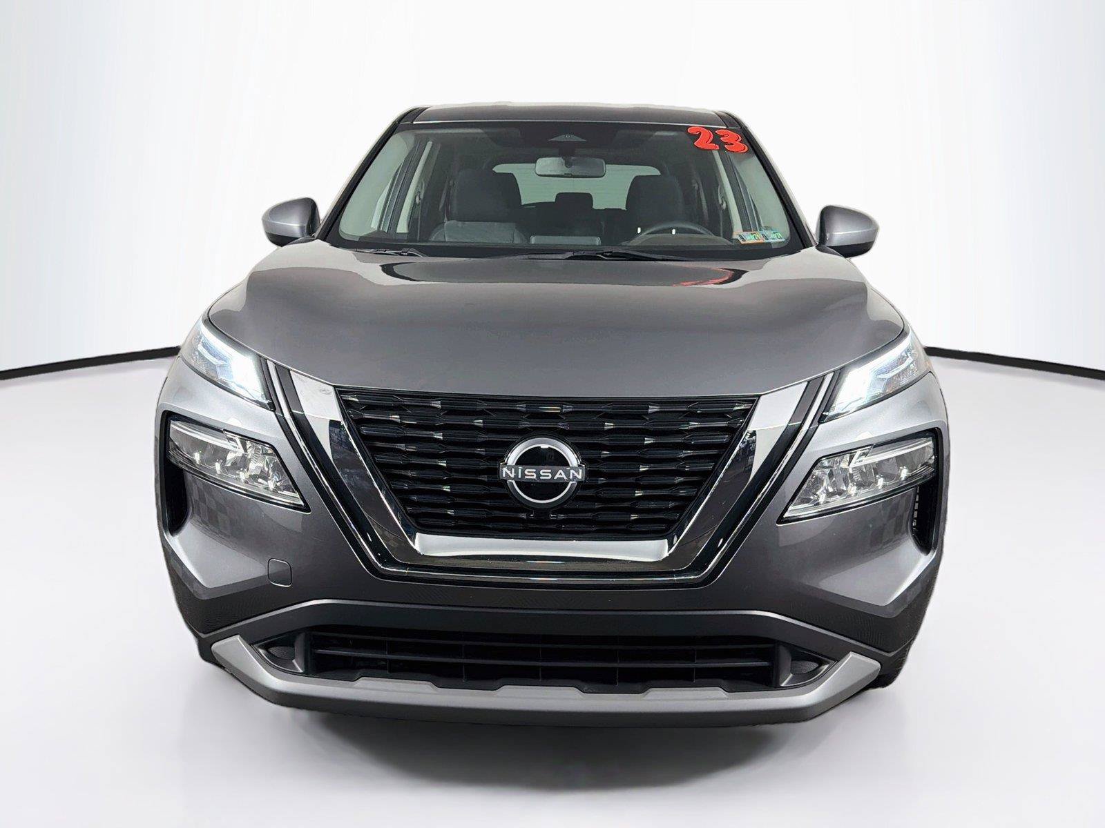Used 2023 Nissan Rogue SV AWD/4WD image 6