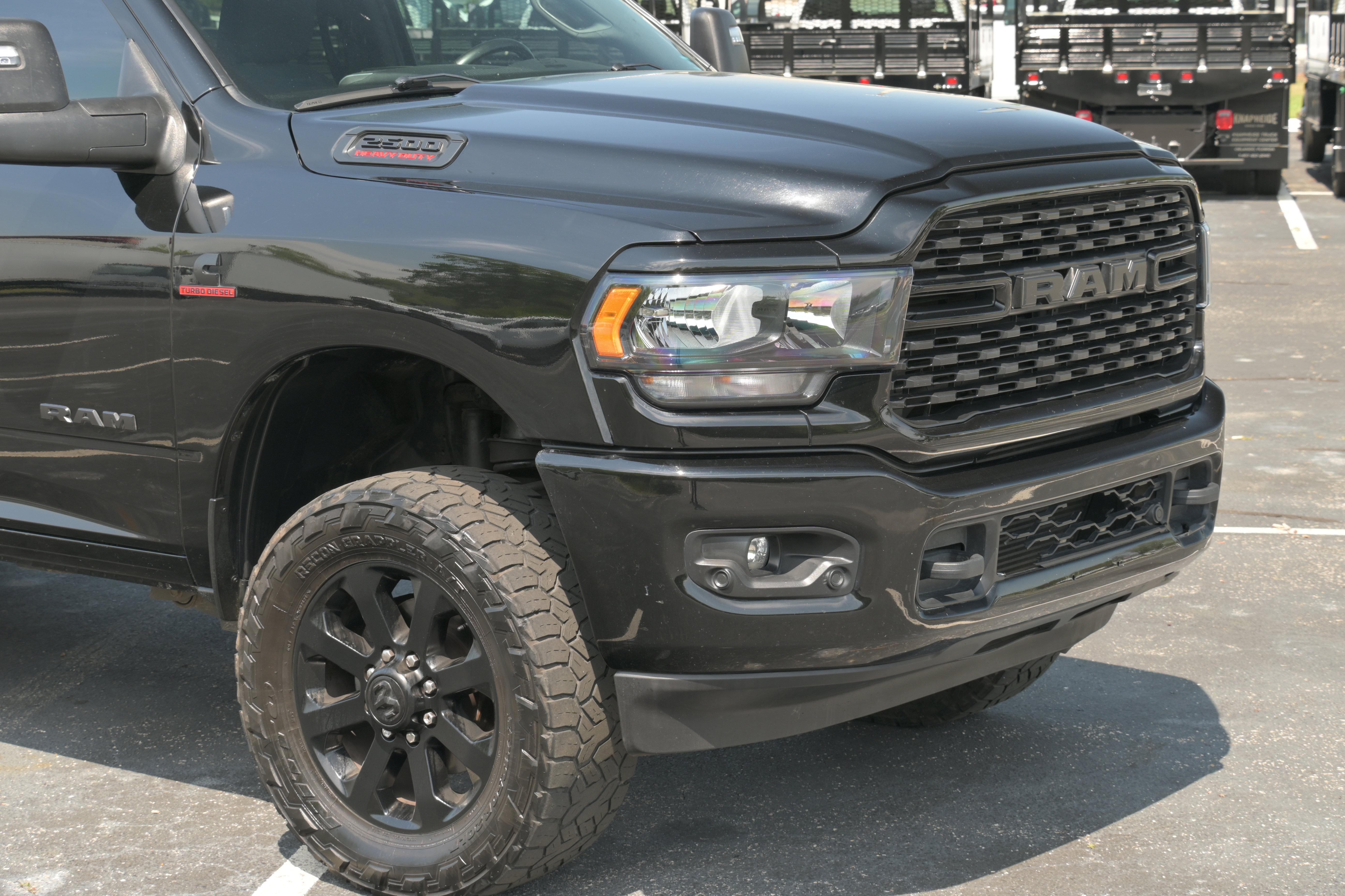 Used 2024 RAM 2500 Big Horn w/ Night Edition AWD/4WD image 34