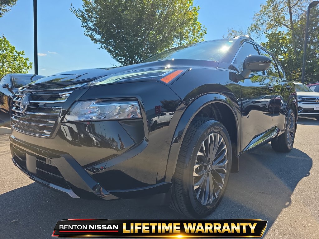 Certified 2026 Nissan Rogue Platinum w/ Platinum Premium Package AWD/4WD image 4