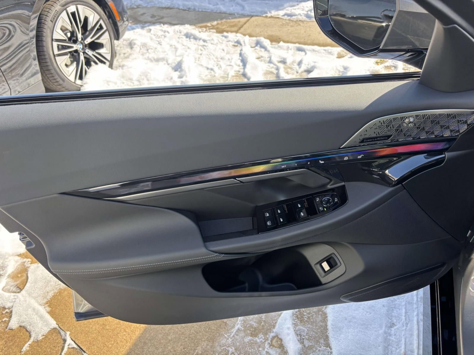 New 2026 BMW 530i xDrive w/ Executive Package image 11