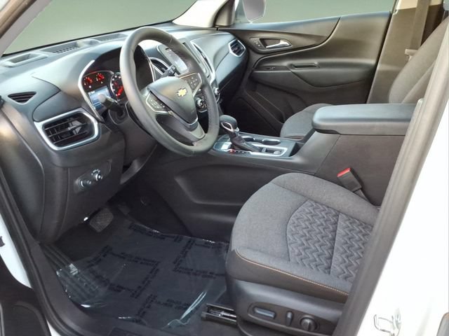 Used 2024 Chevrolet Equinox LT FWD image 11