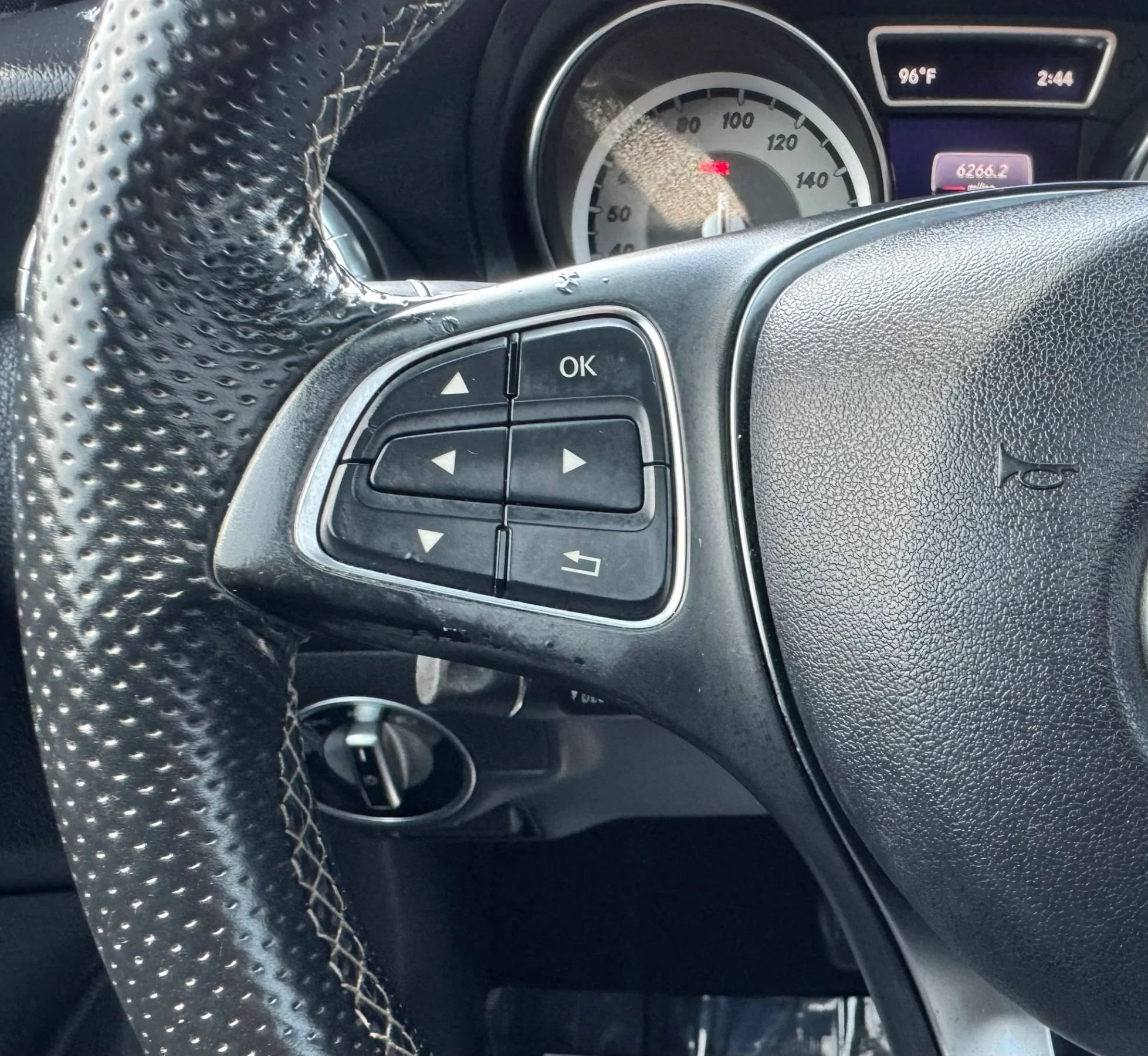 Used 2016 Mercedes-Benz CLA 250 image 51