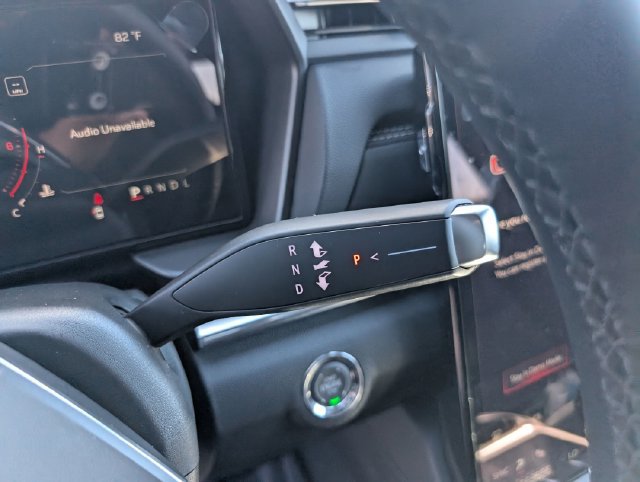 New 2027 GMC Terrain Elevation w/ Elevation Premium Package AWD/4WD image 18