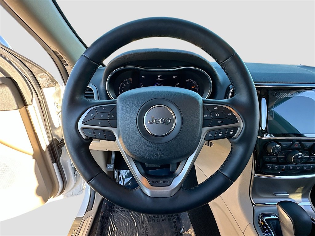 Used 2021 Jeep Grand Cherokee Limited w/ Luxury Group II image 11