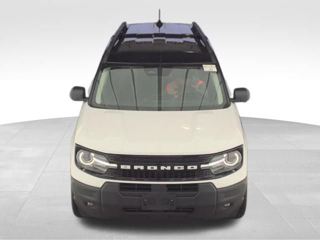 Used 2025 Ford Bronco Sport Outer Banks w/ Outer Banks Tech Package+ image 2