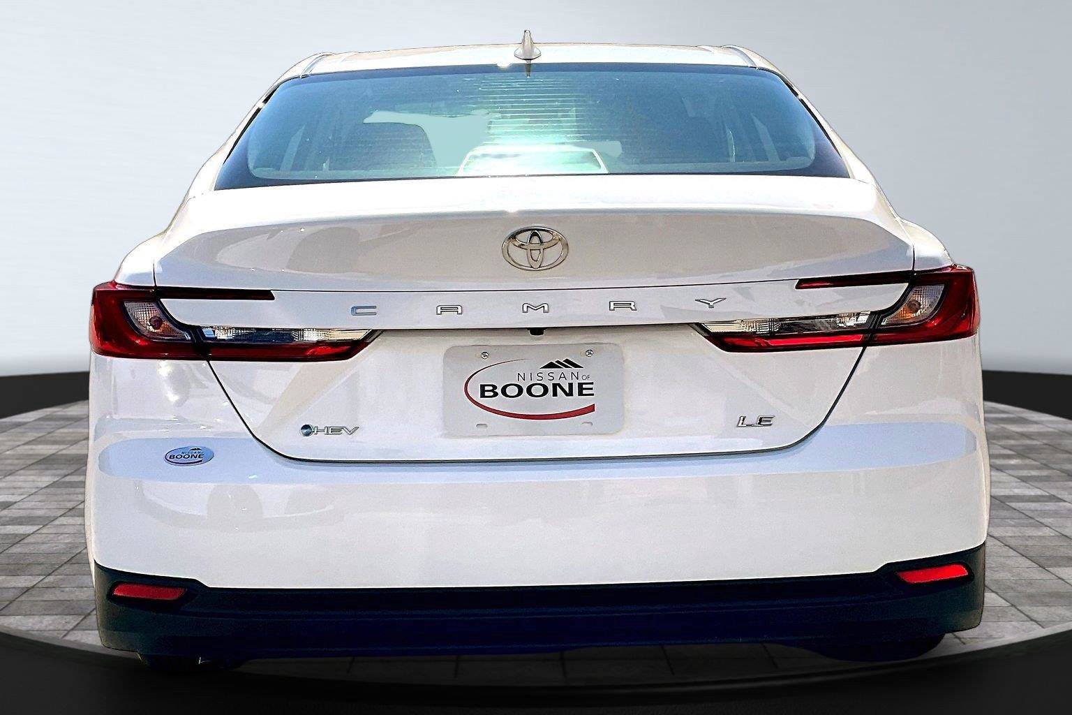Used 2026 Toyota Camry LE FWD image 4