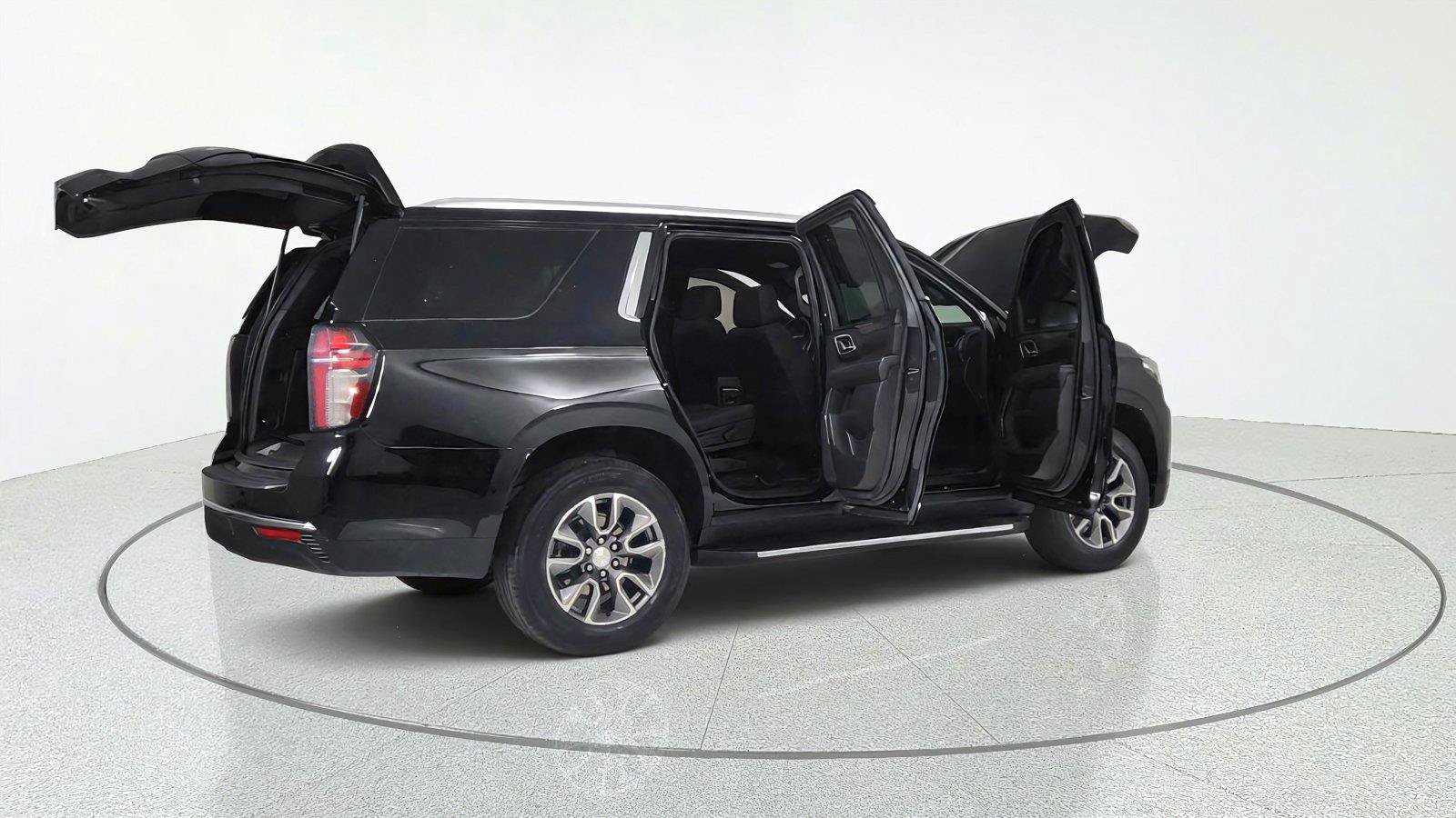 Used 2023 Chevrolet Tahoe LS AWD/4WD image 14