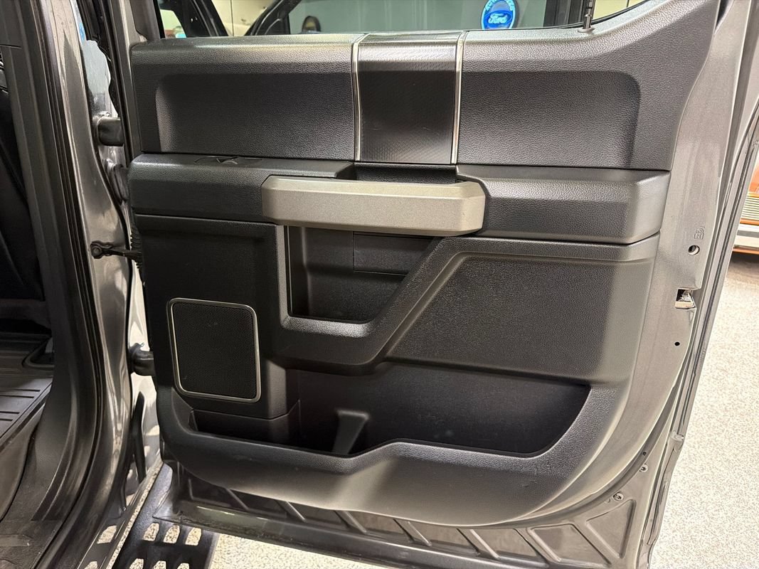 Used 2018 Ford F150 Raptor w/ Equipment Group 802A Luxury AWD/4WD image 42