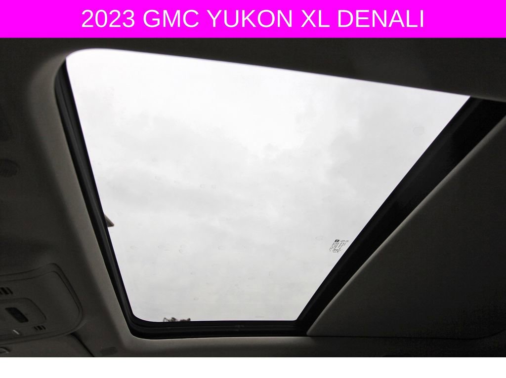 Used 2023 GMC Yukon XL Denali image 24