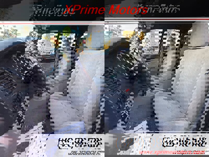 Used 2011 Toyota Tacoma PreRunner w/ SR5 Pkg #2 RWD image 16