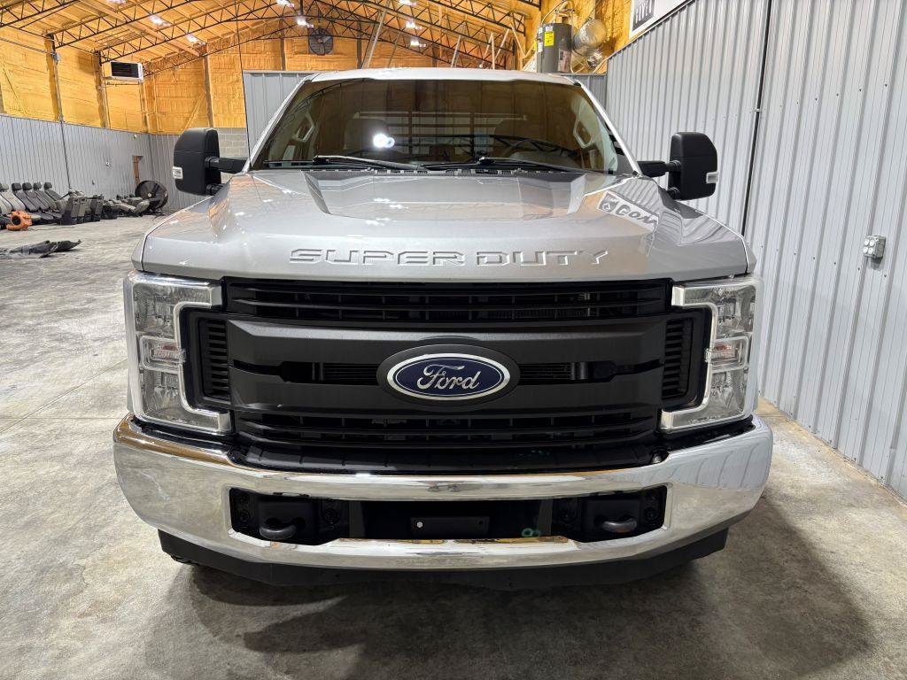 Used 2018 Ford F250 XL w/ Power Equipment Group AWD/4WD image 7