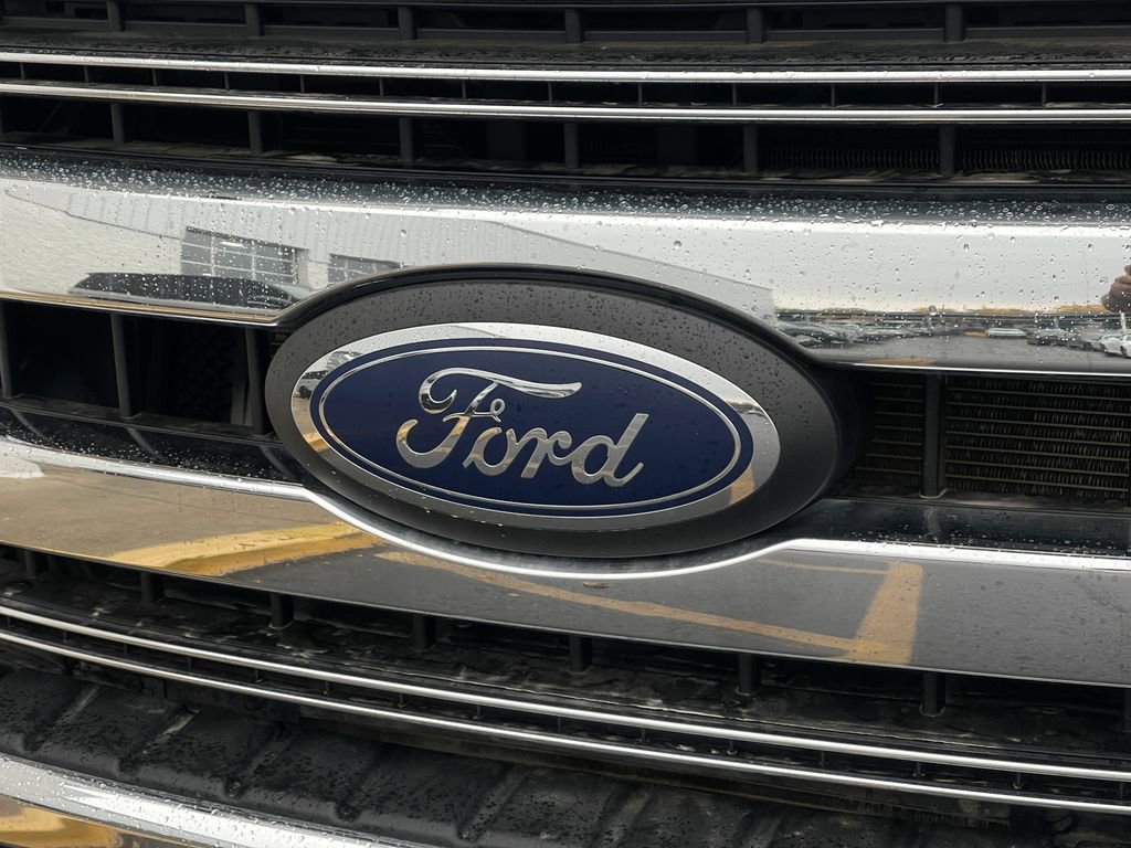 Used 2021 Ford F250 XLT w/ FX4 Off-Road Package image 35