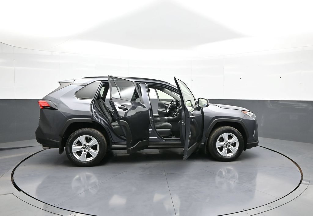Used 2019 Toyota RAV4 XLE w/ Convenience Package AWD/4WD image 43