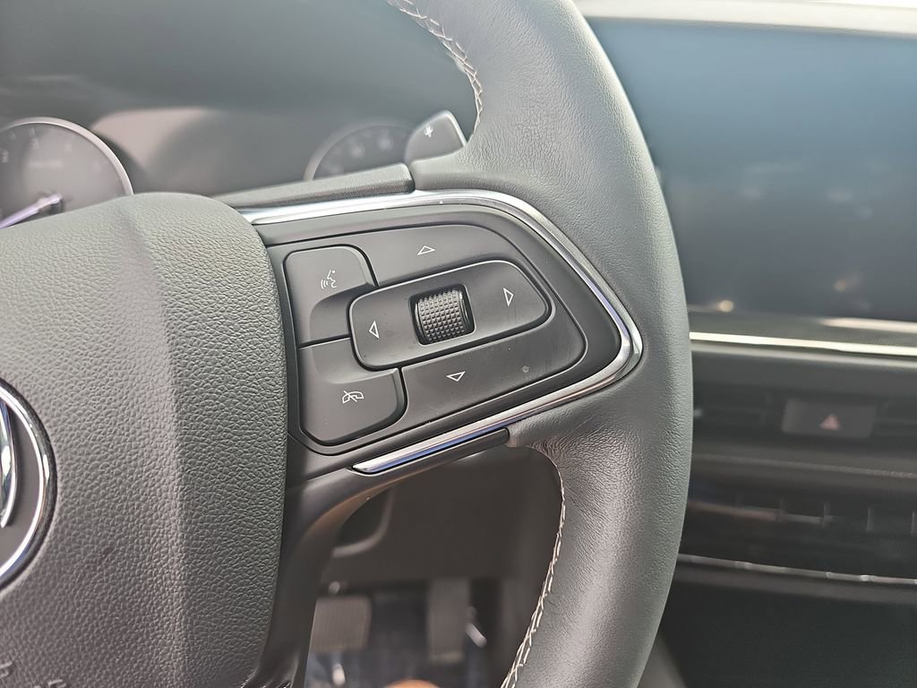 Certified 2023 Buick Envision Essence AWD/4WD image 23