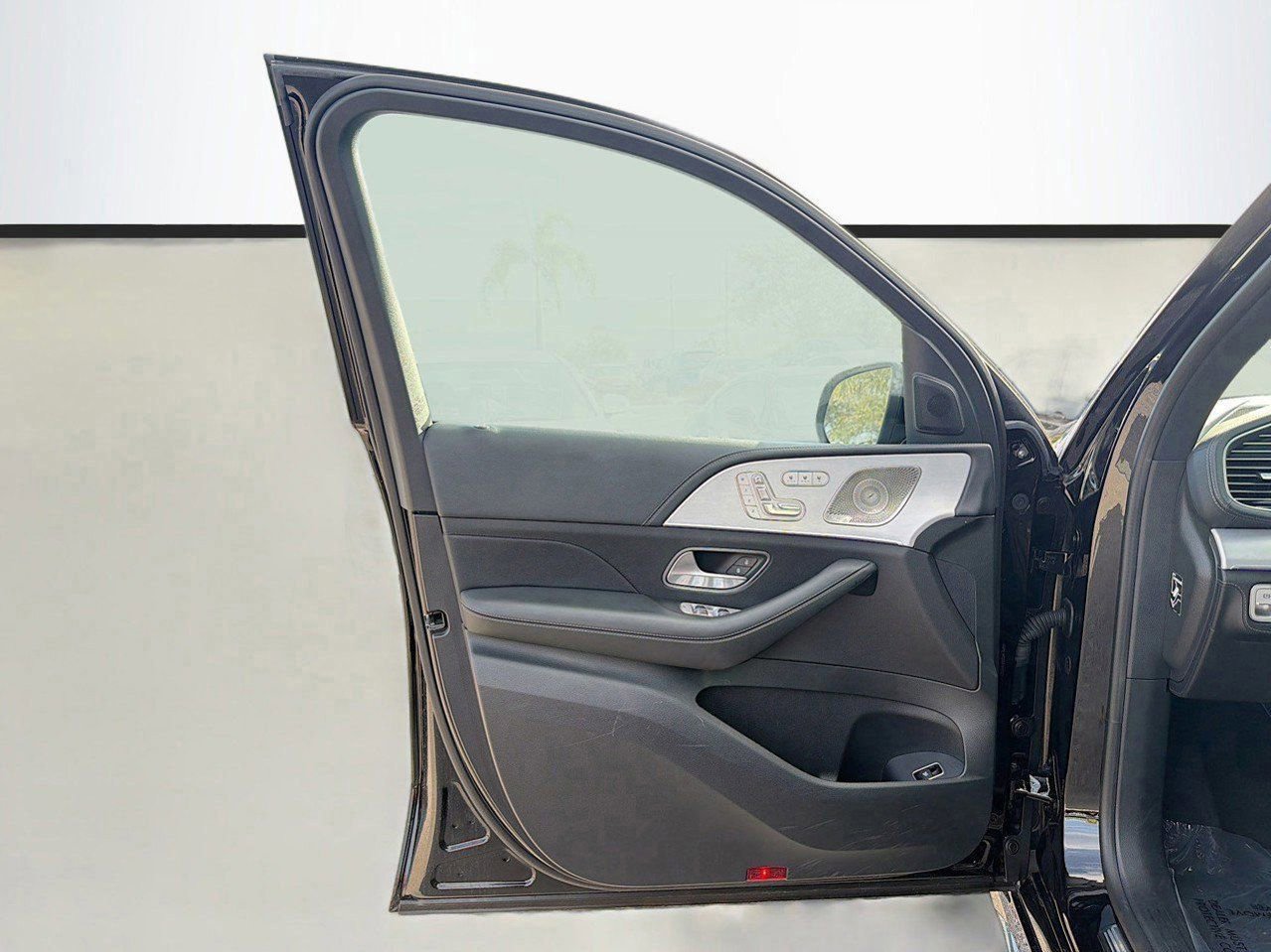 Used 2025 Mercedes-Benz GLE 53 AMG 4MATIC image 22