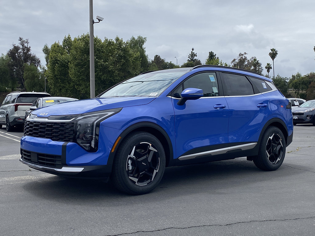 New 2026 Kia Sportage EX FWD image 7