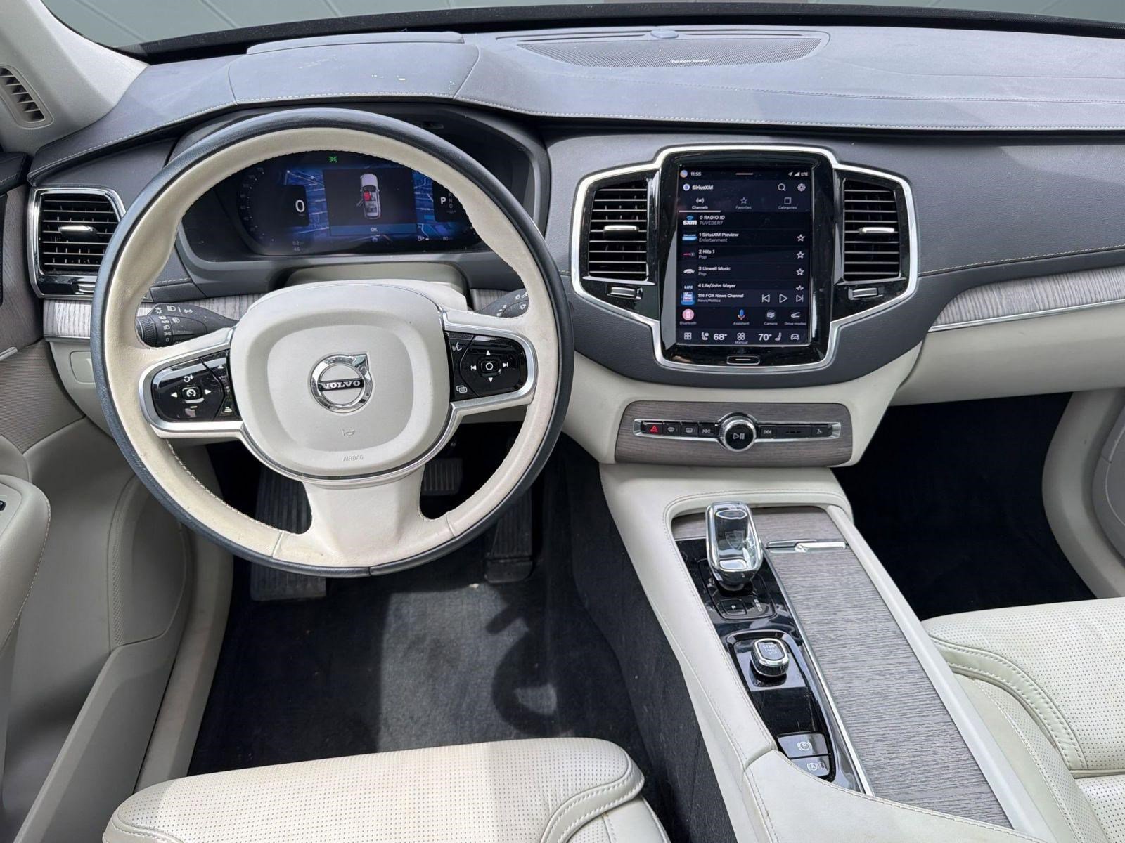 Certified 2023 Volvo XC90 B6 Ultimate w/ Protection Package Premier AWD/4WD image 28