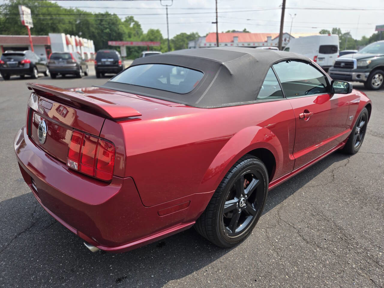 Used 2007 Ford Mustang GT image 11