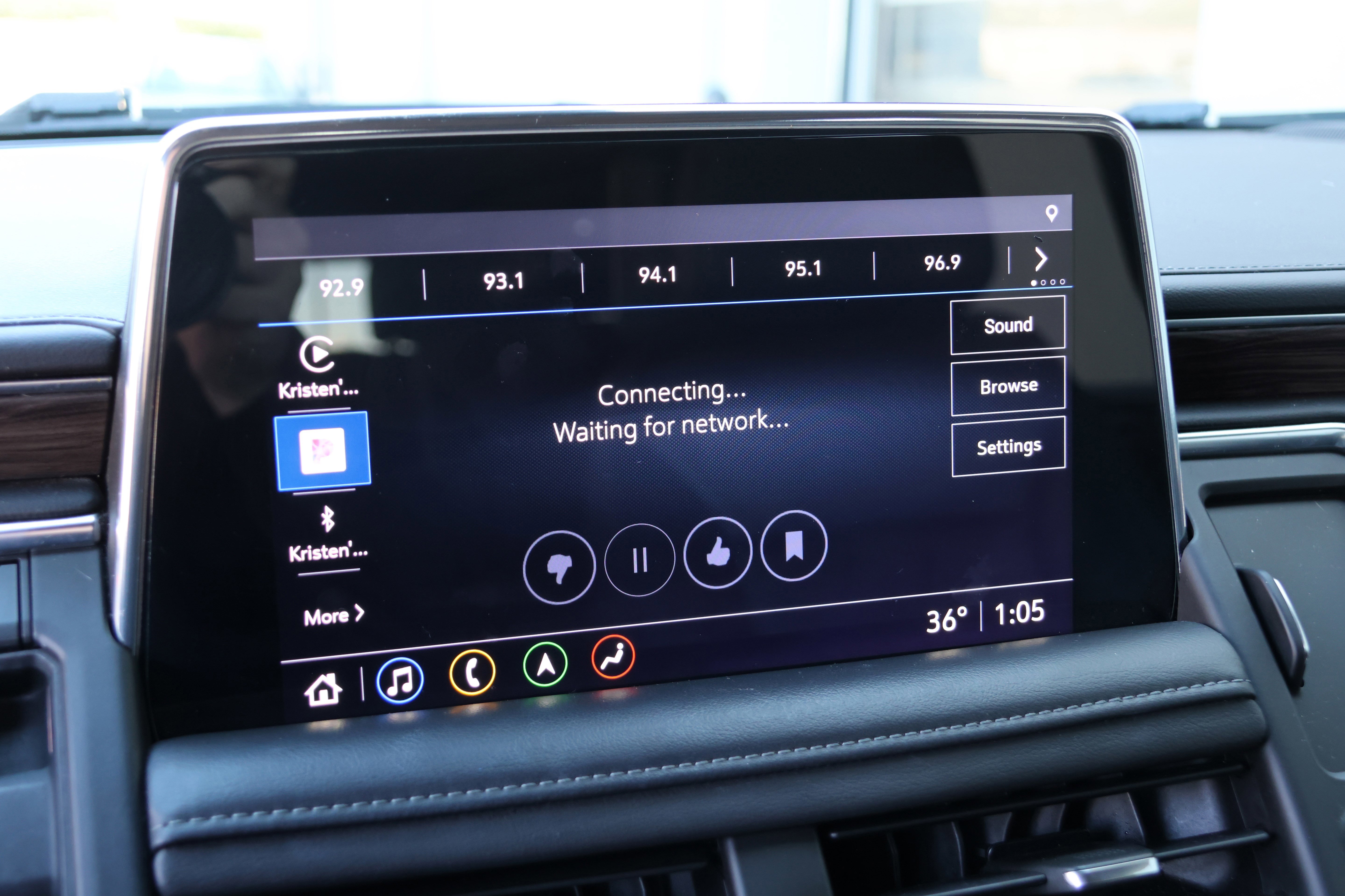 Used 2021 Chevrolet Suburban Z71 w/ Z71 Off-Road Package image 27