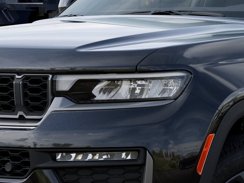 New 2026 Jeep Grand Cherokee Limited AWD/4WD image 10