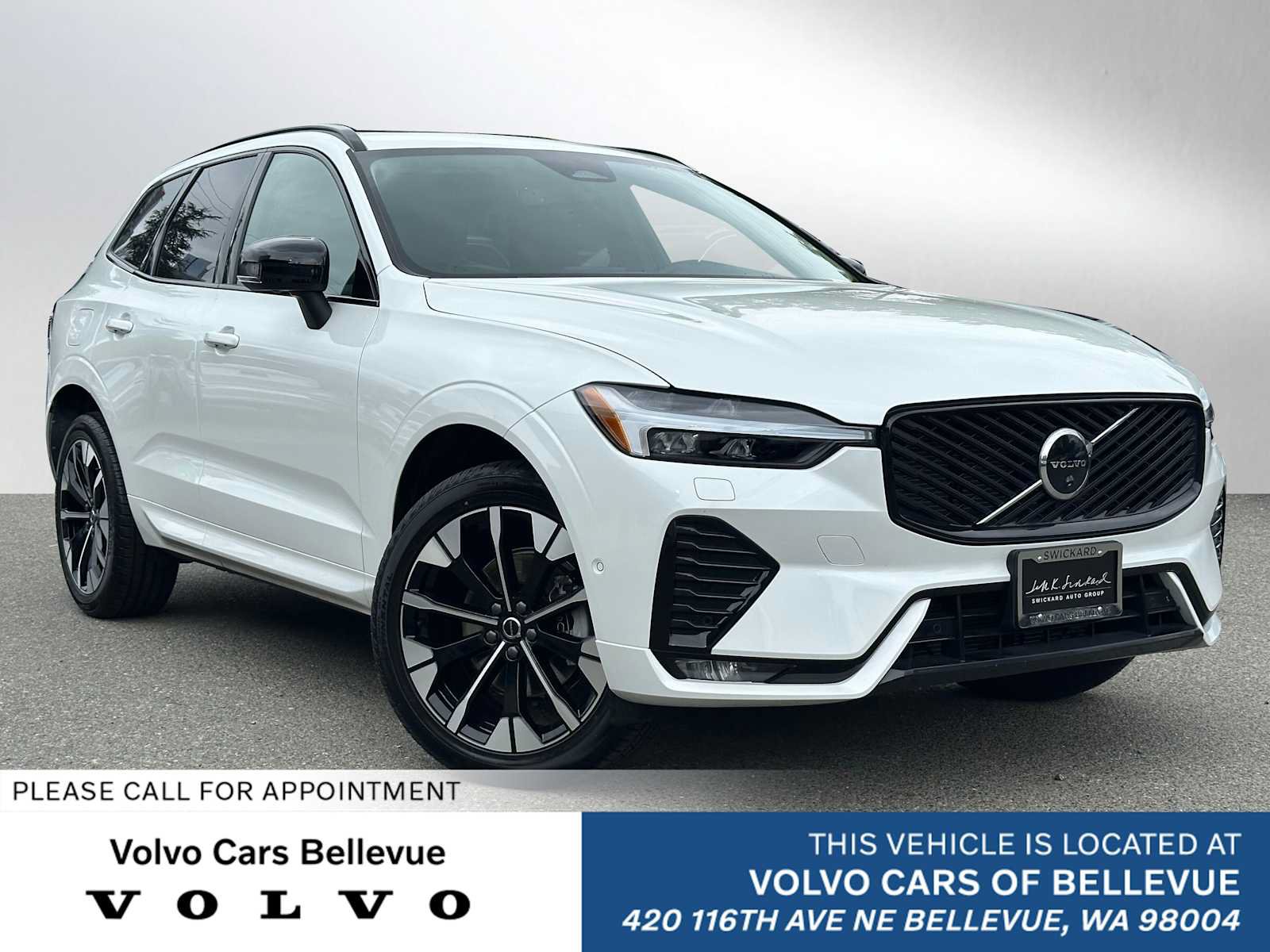 Used 2026 Volvo XC60 B5 Plus w/ Climate Package AWD/4WD image 1