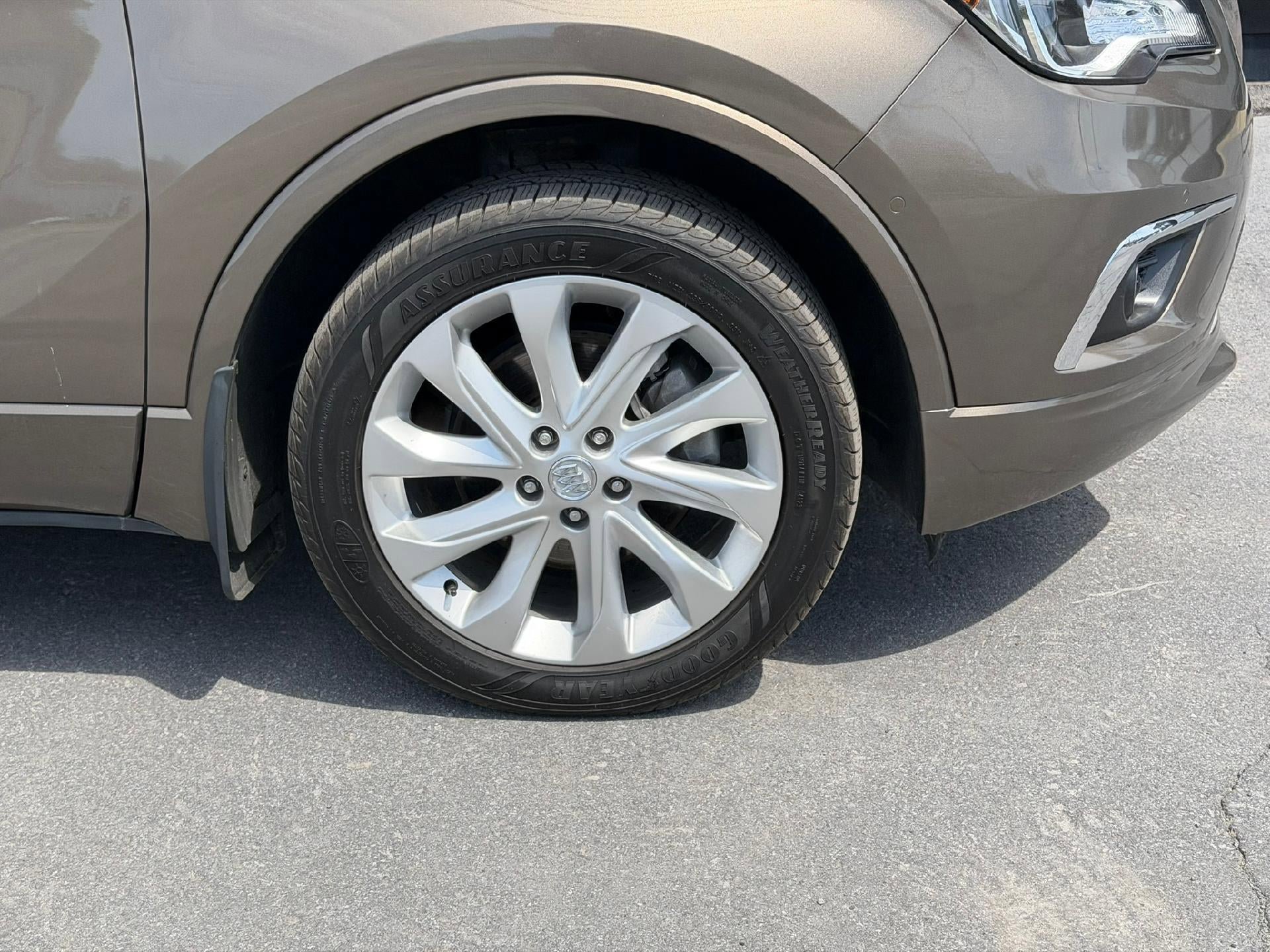 Used 2017 Buick Envision Premium AWD/4WD image 42
