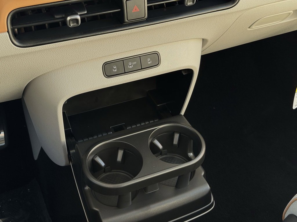 New 2025 Volkswagen ID. Buzz 1st Edition image 33