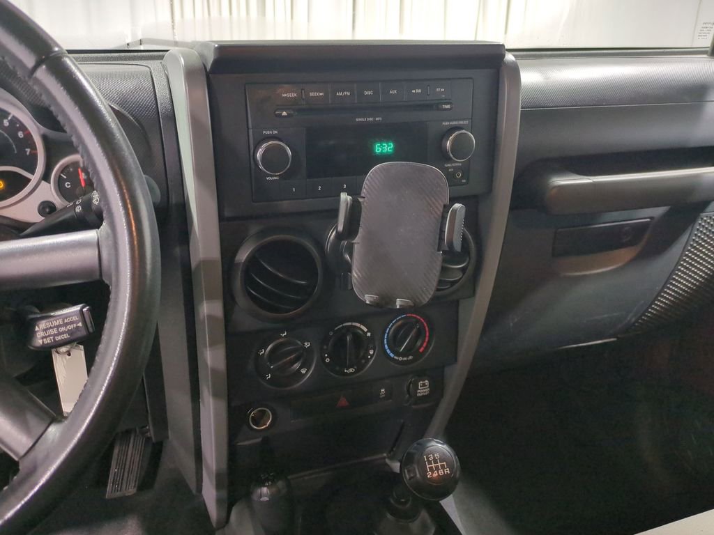 Used 2010 Jeep Wrangler Sport image 29