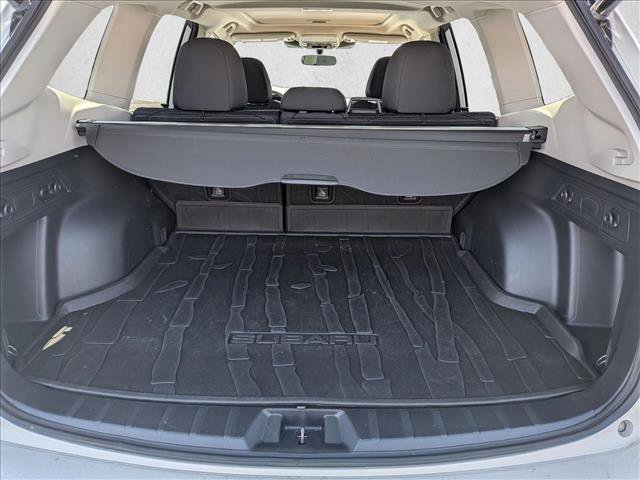 Used 2024 Subaru Forester Premium AWD/4WD image 6