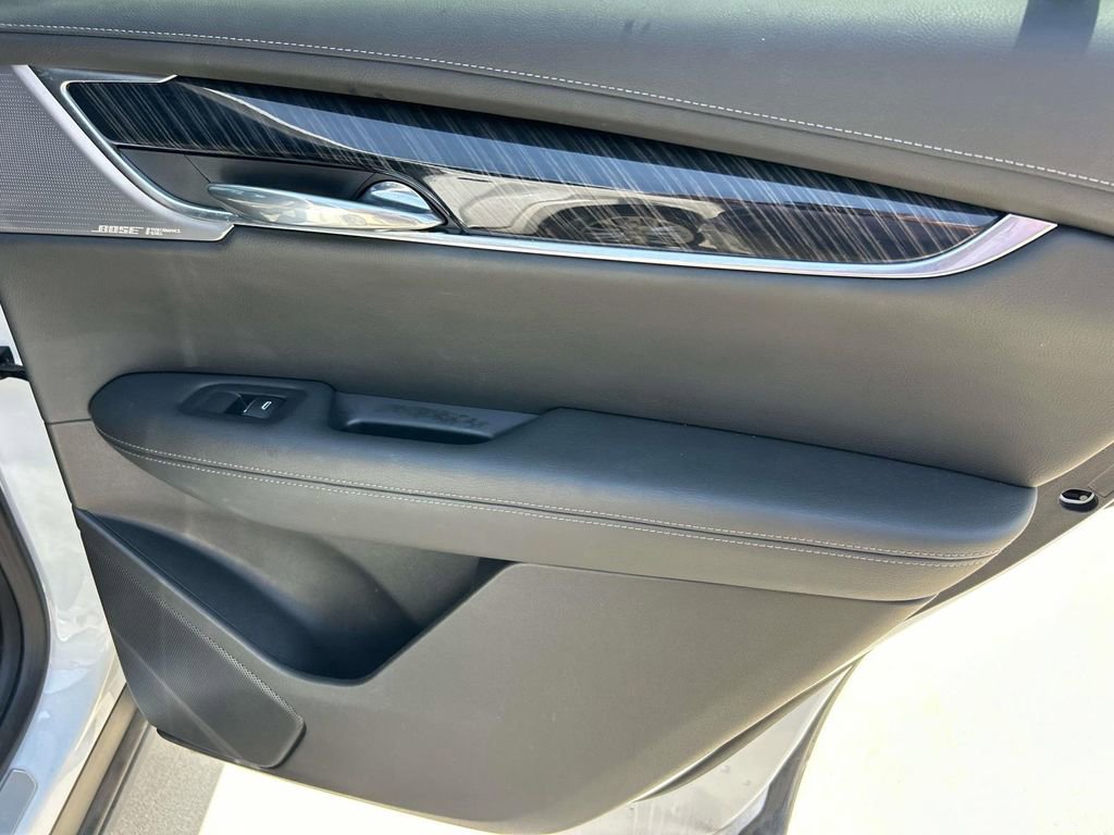 Certified 2023 Cadillac XT6 Premium Luxury AWD/4WD image 22