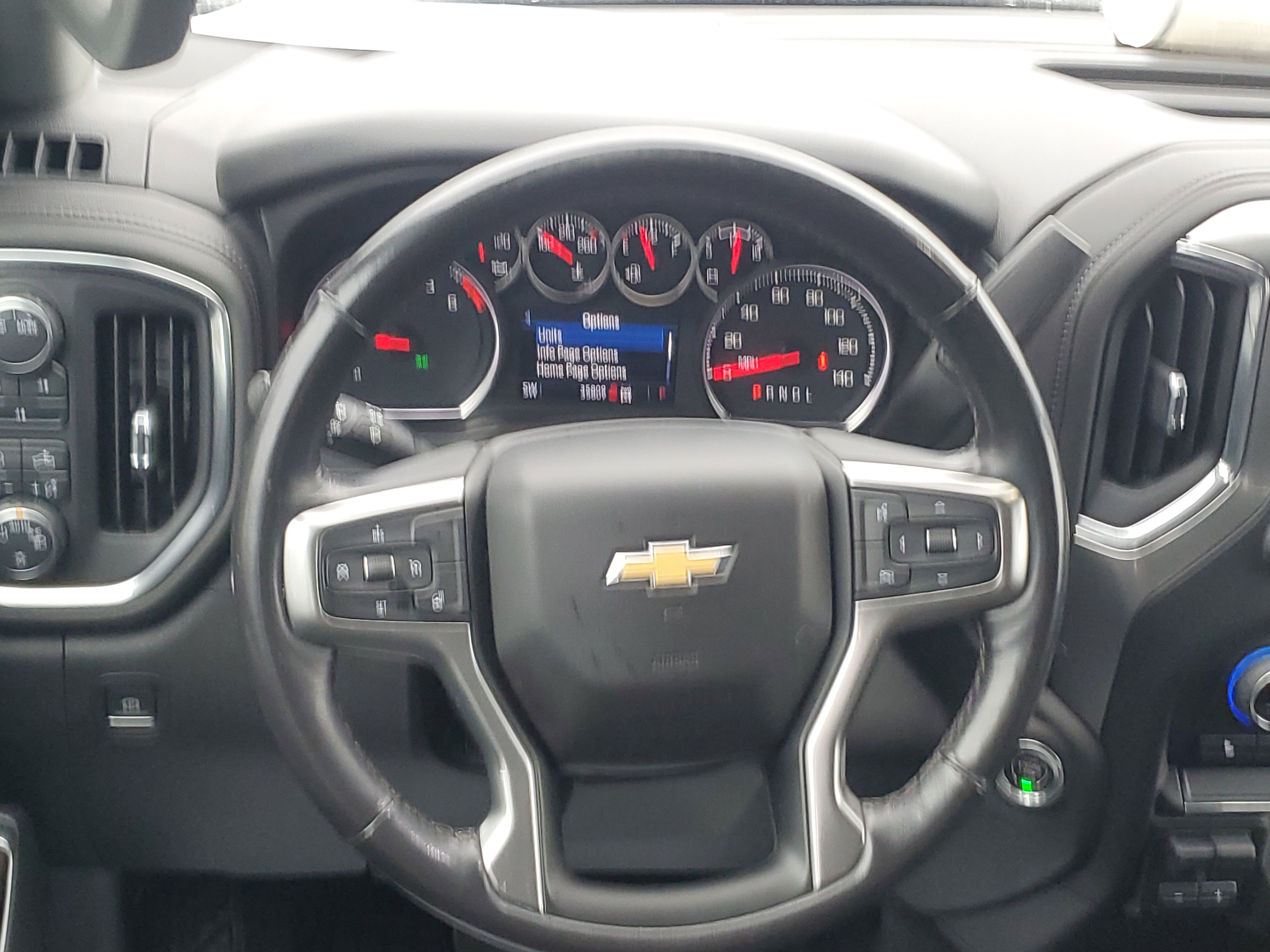 Used 2022 Chevrolet Silverado 2500 LT w/ Convenience Package image 8