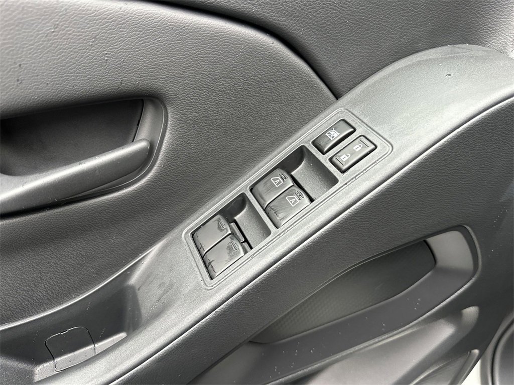 New 2026 Nissan Frontier S image 13