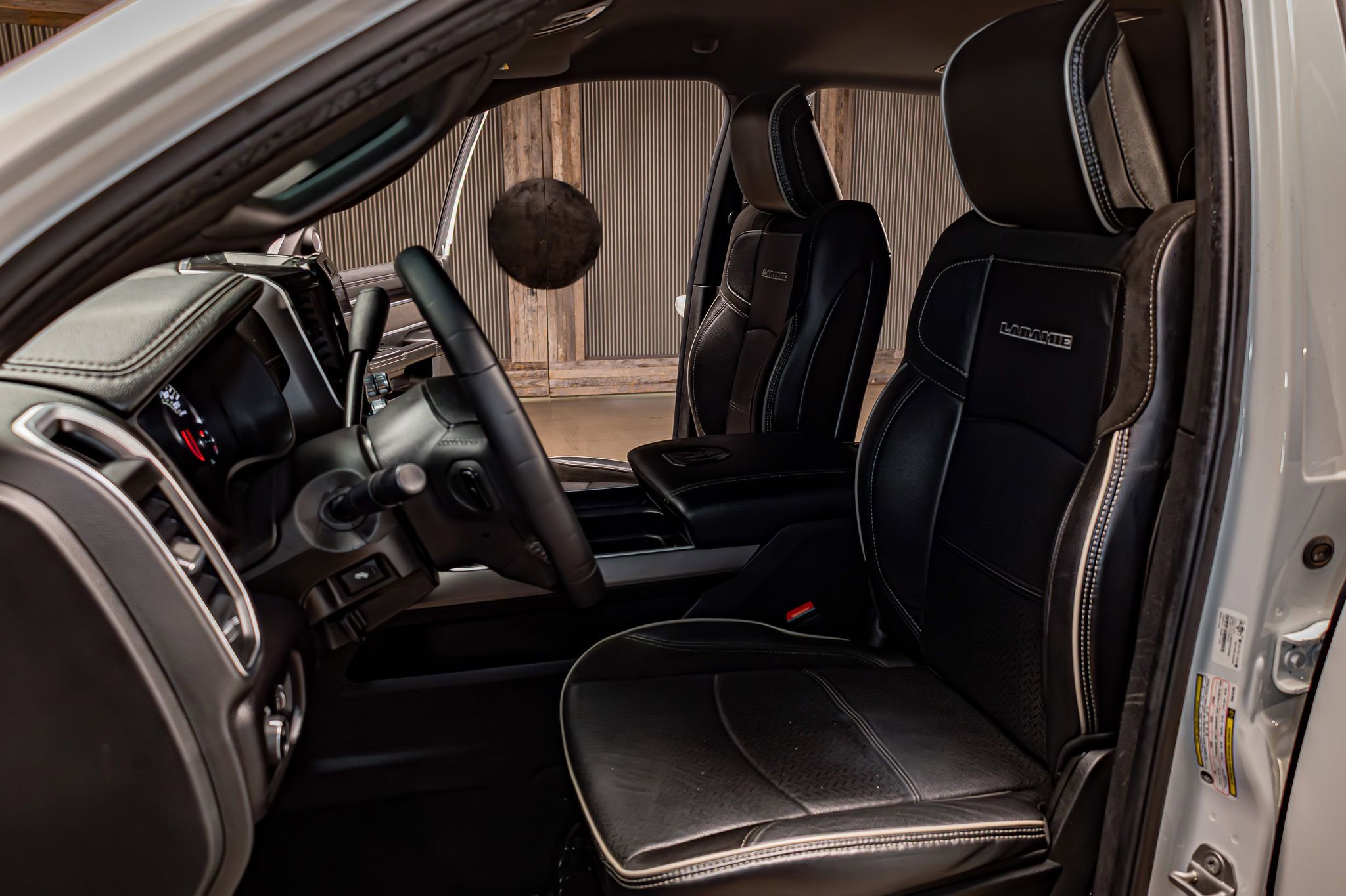 Used 2023 RAM 2500 Laramie image 24