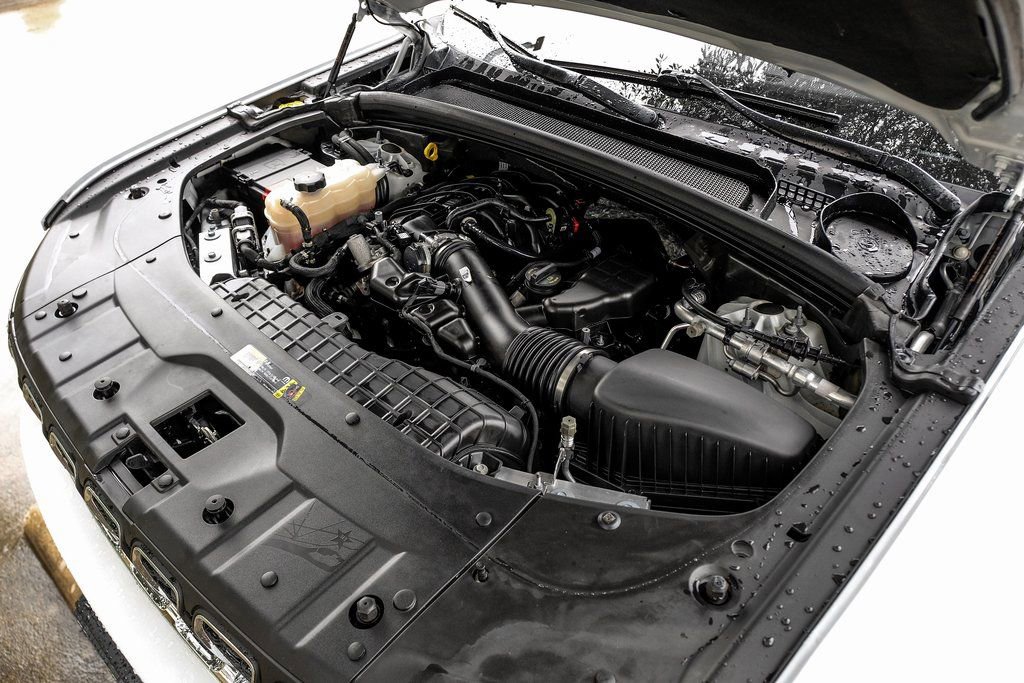 Used 2023 Jeep Grand Cherokee Laredo w/ Luxury Tech Group I image 60