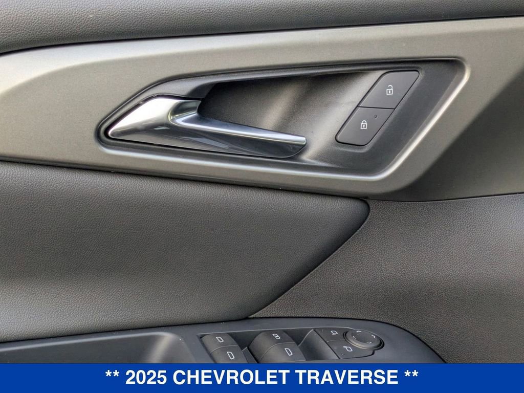 New 2025 Chevrolet Traverse LT w/ Enhanced Driving Package image 12
