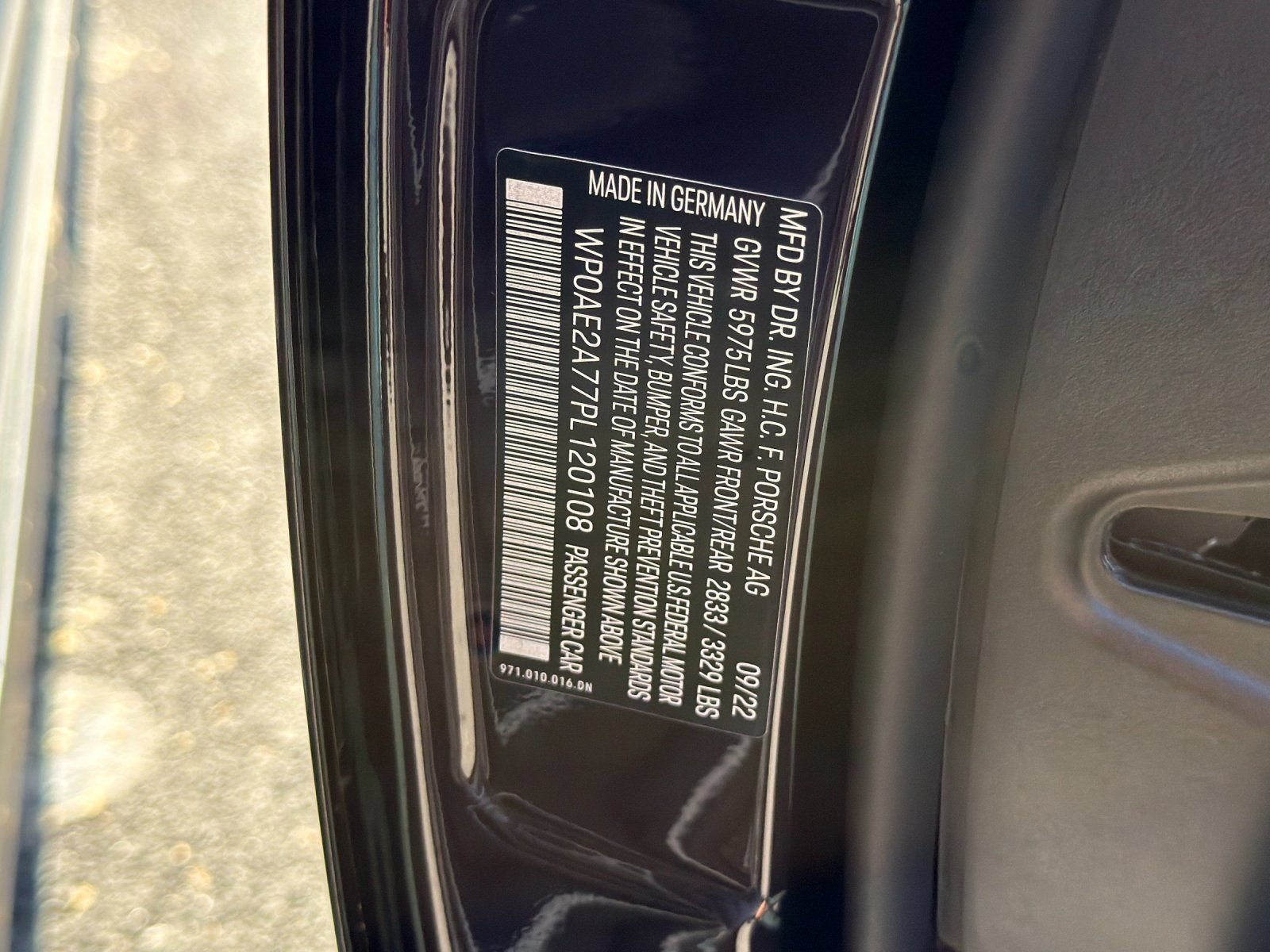Used 2023 Porsche Panamera AWD/4WD image 28