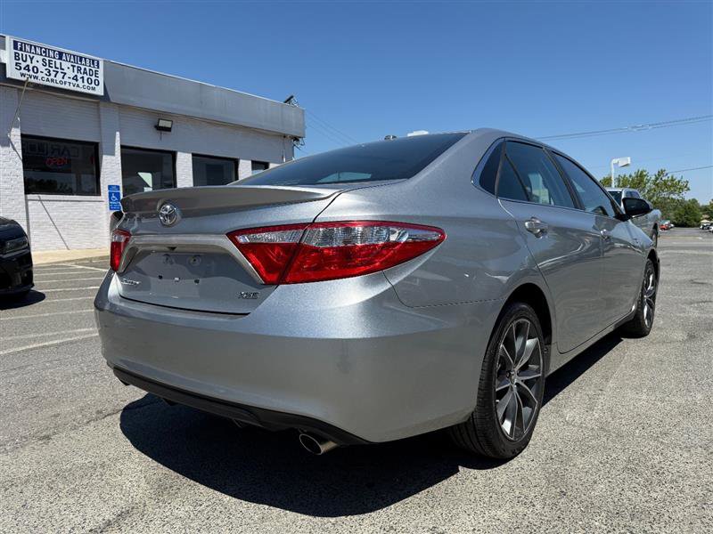 Used 2016 Toyota Camry XSE w/ Moonroof Package FWD image 6