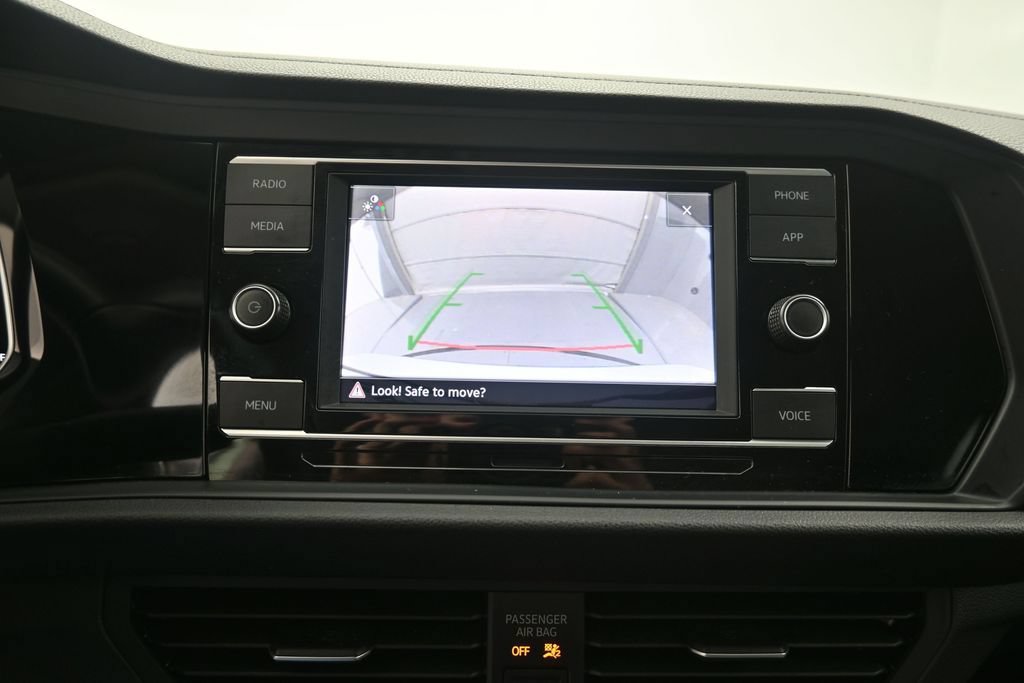 Used 2024 Volkswagen Jetta SE FWD image 13
