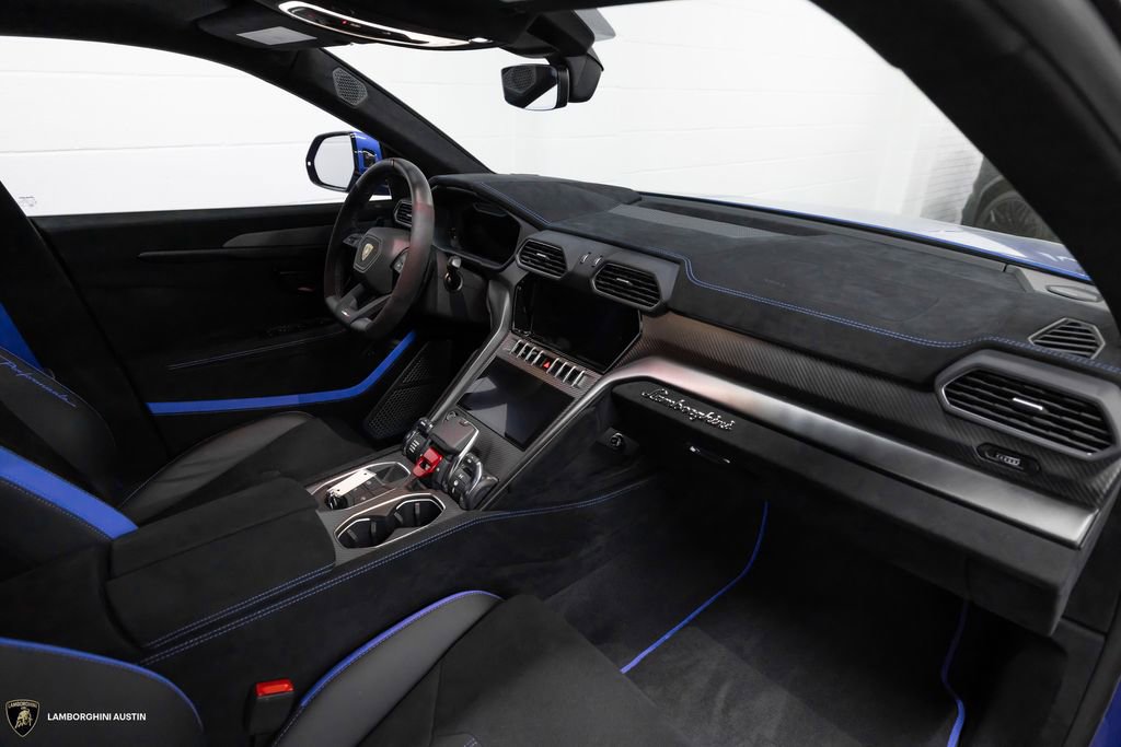 Used 2024 Lamborghini Urus Performante image 43