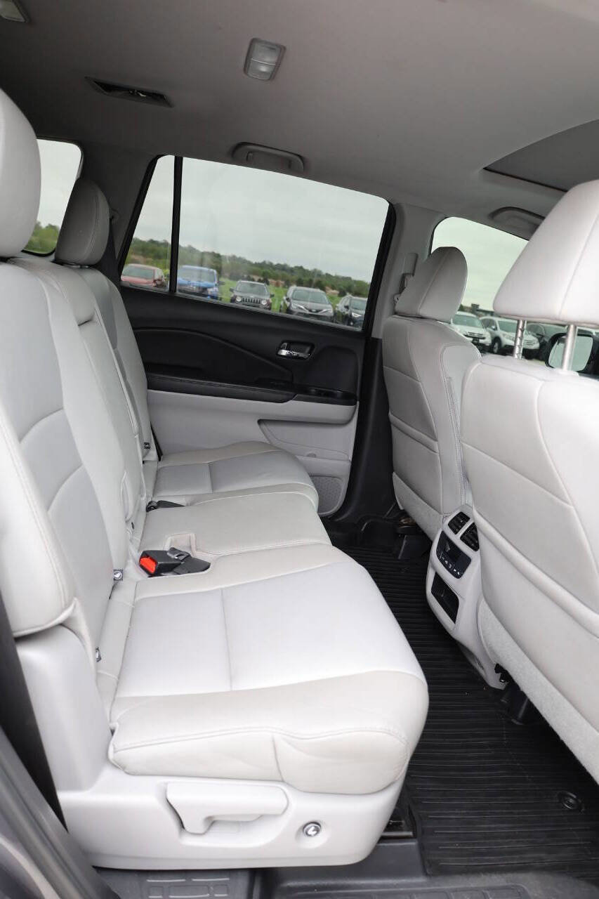 Used 2016 Honda Pilot EX-L image 16
