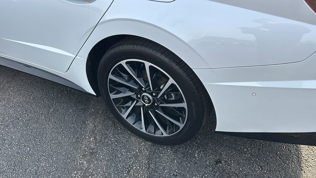 Used 2021 Hyundai Sonata Limited image 9