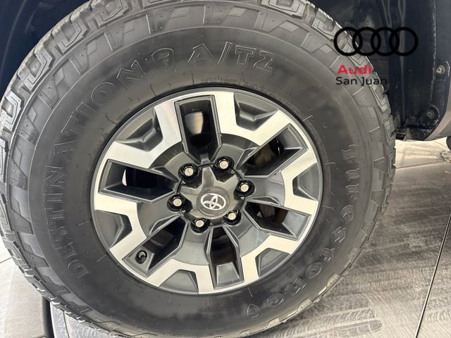 Used 2019 Toyota Tacoma TRD Off-Road w/ Technology Package image 6